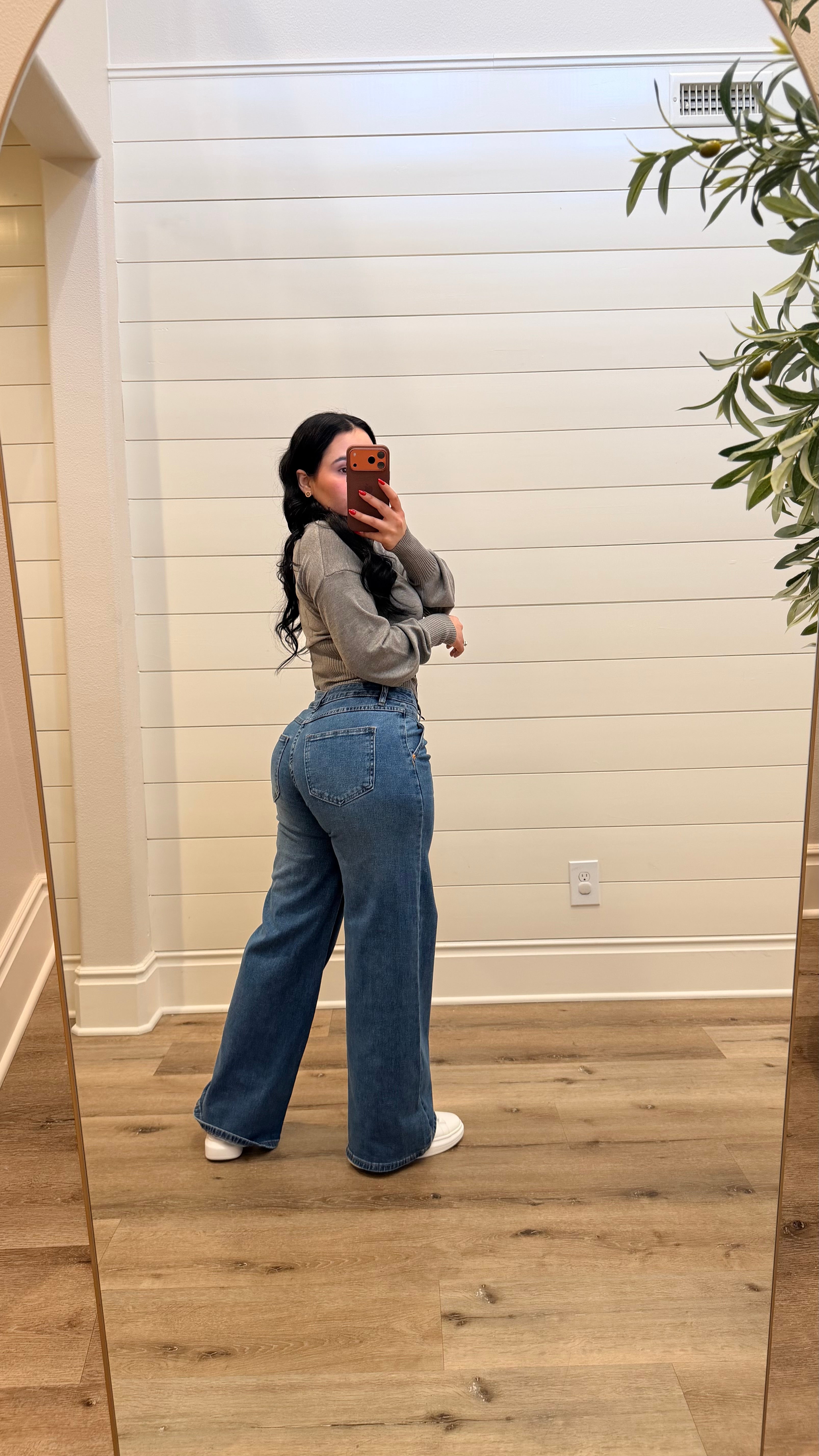 Mid Rise Wide Leg Jeans