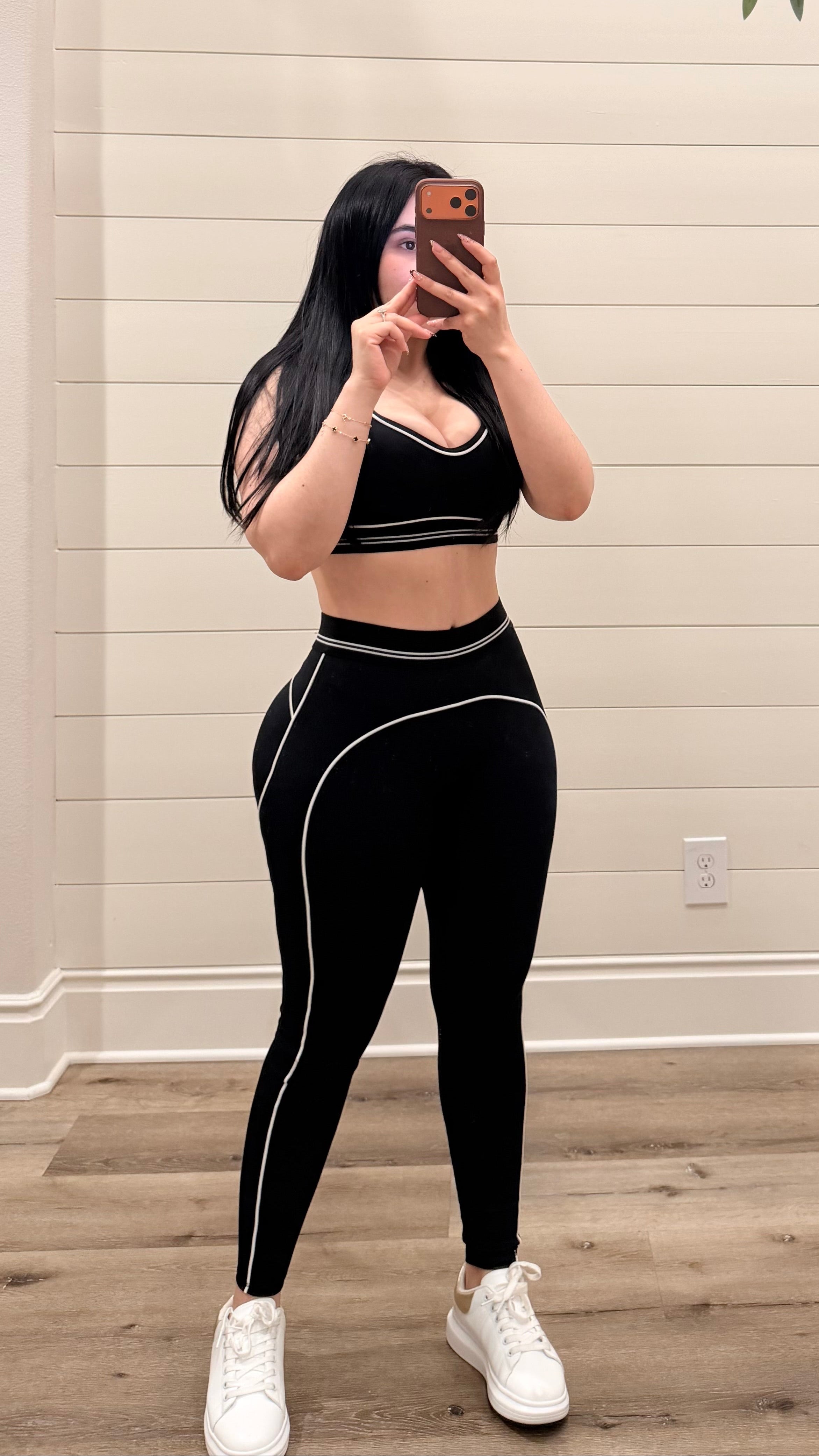 Alondra Black Set