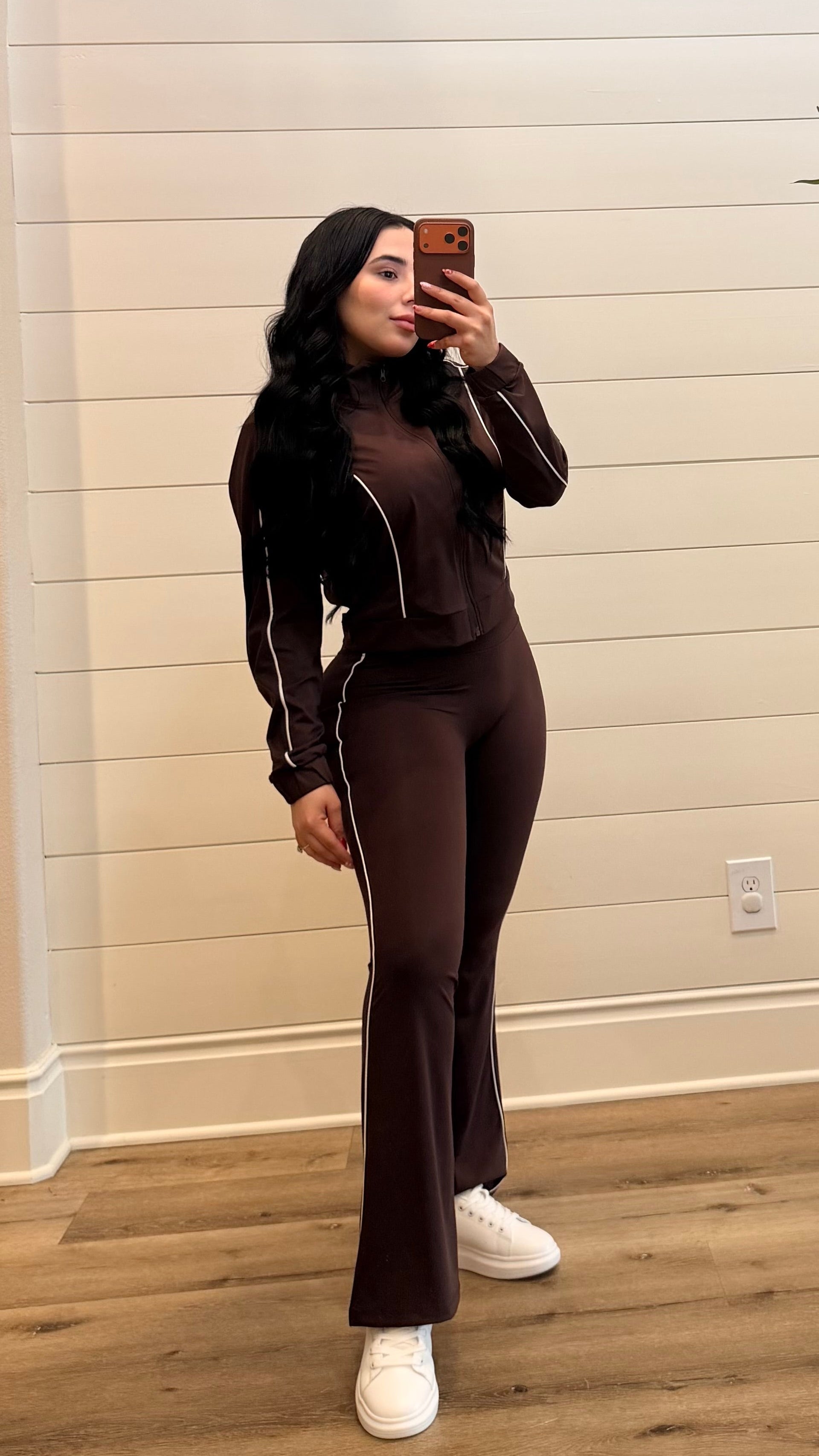 BROWN WIDE LEG WORKOUT SET