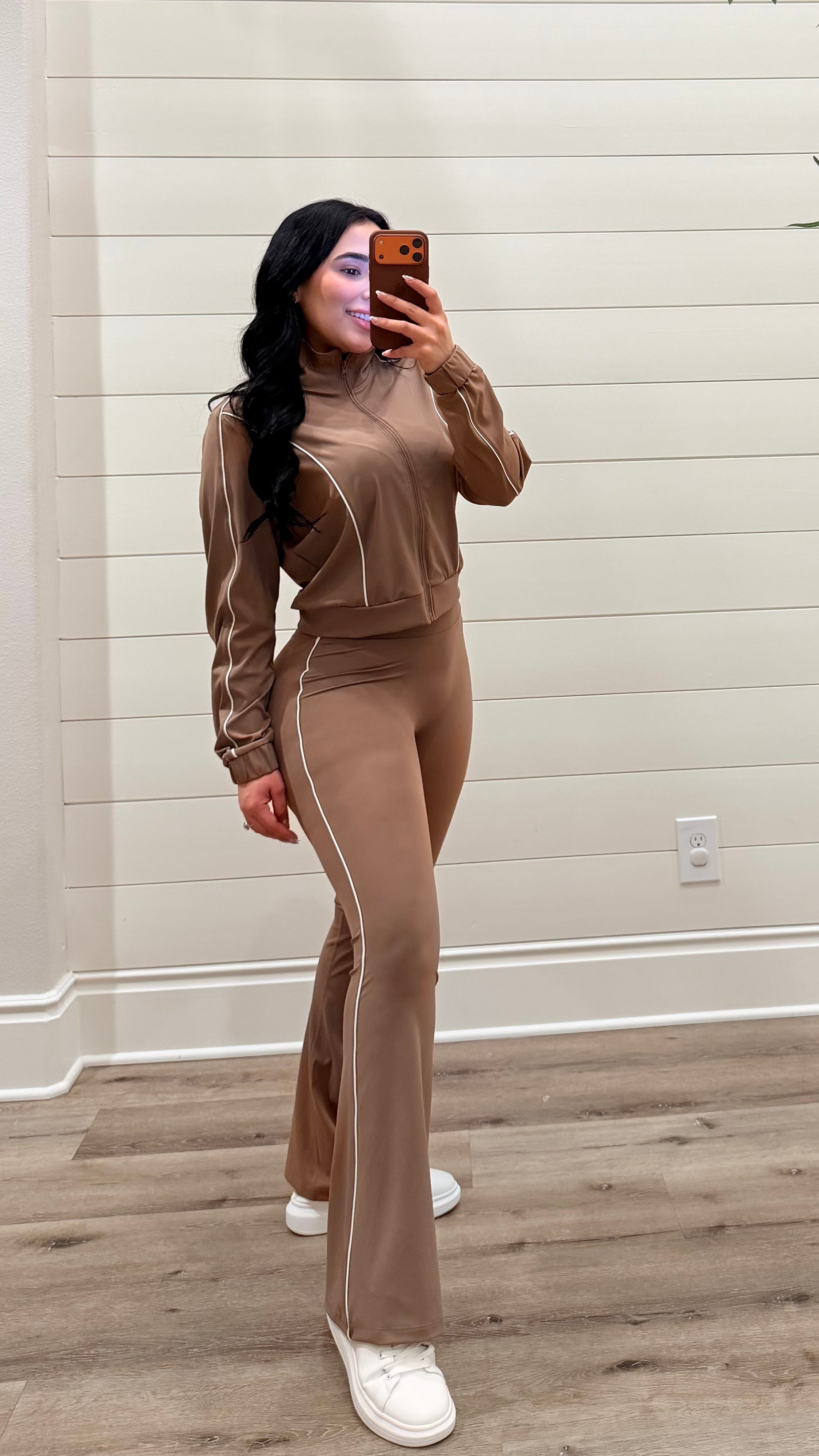 Nude Flare line active set
