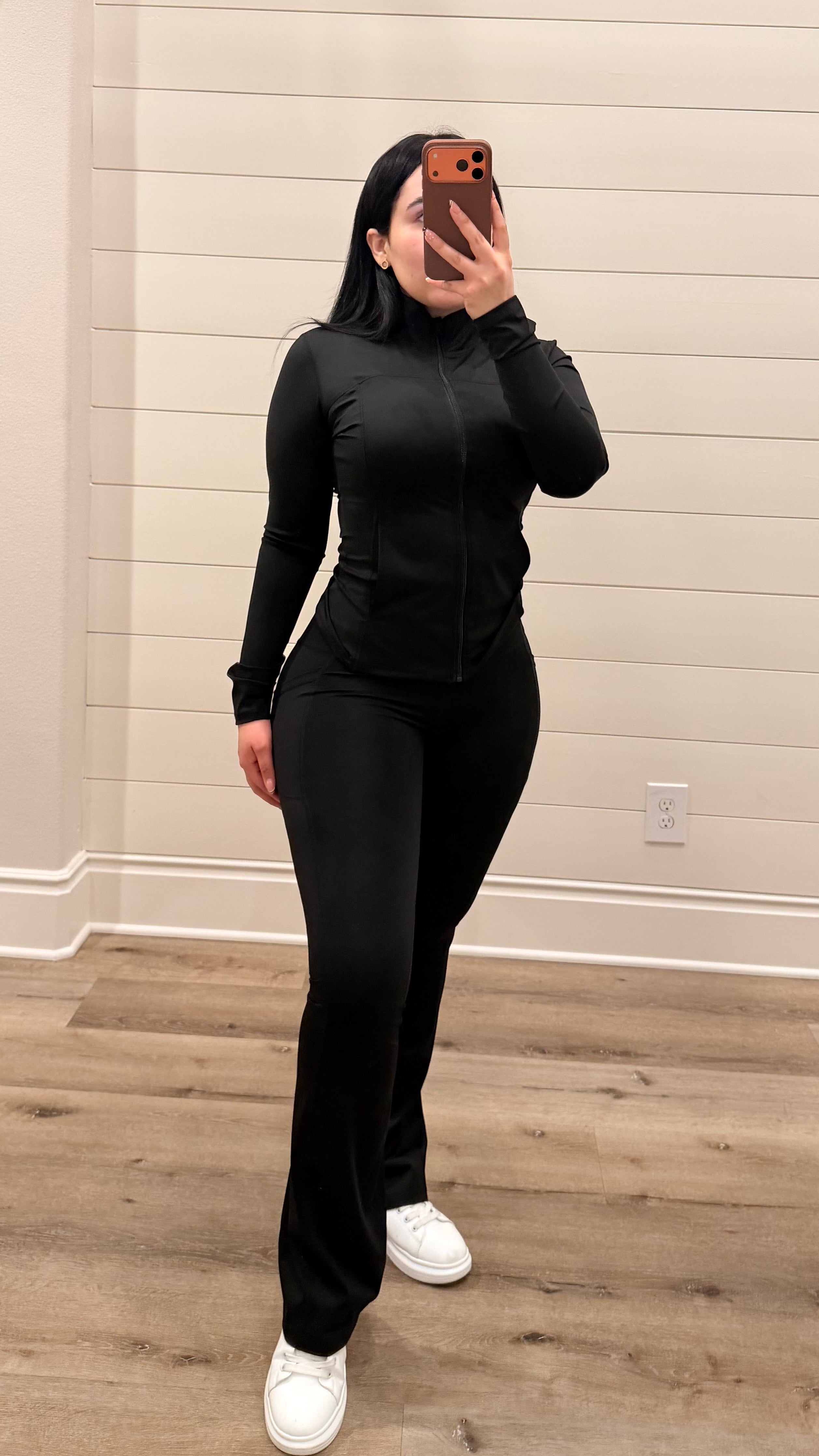 Black Flare Active Set
