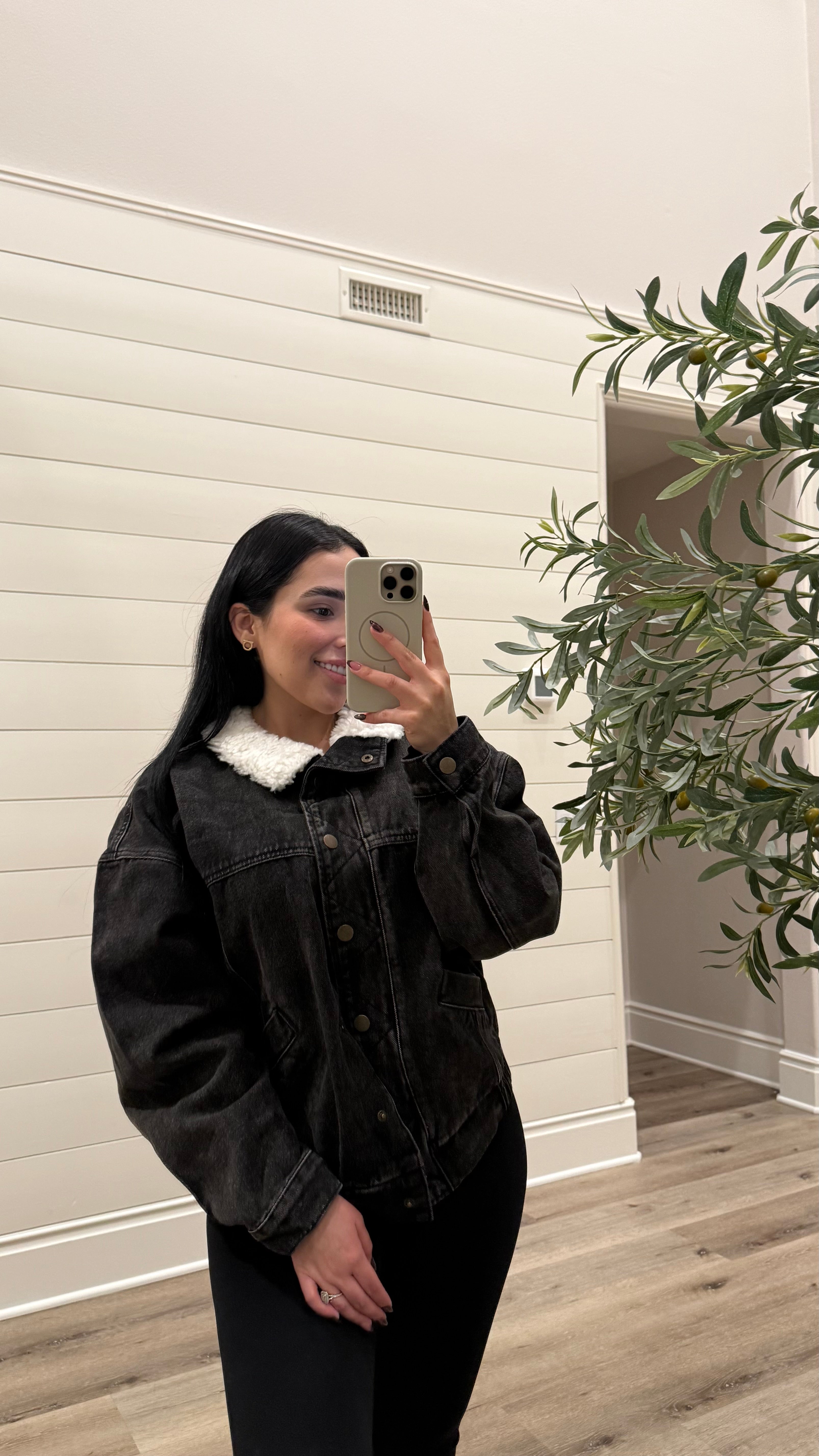 BLACK WASHED OVERSIZED JACKET