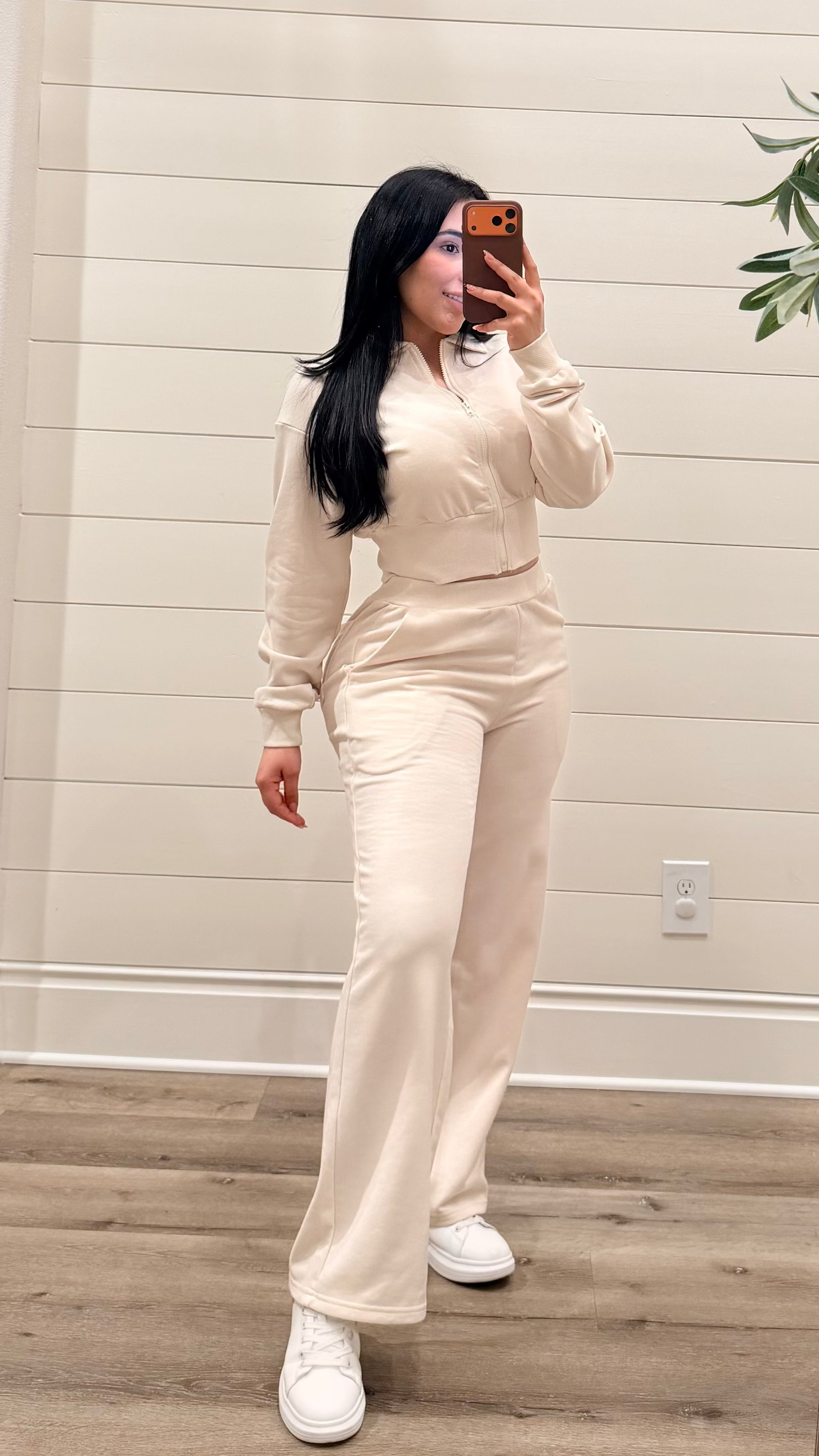 Yimaris Beige Set
