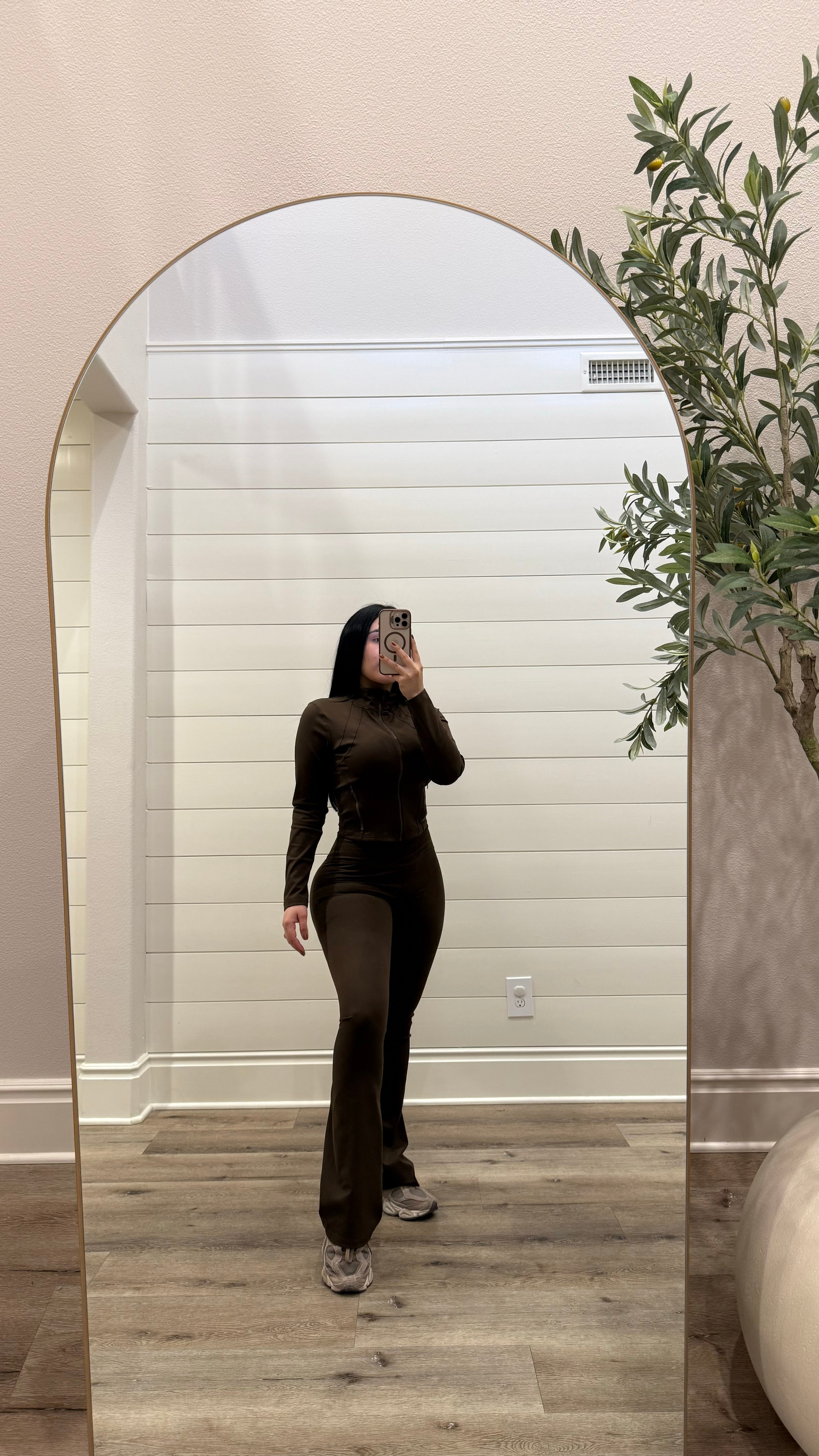 DARK BROWN FLARED ACTIVE SET