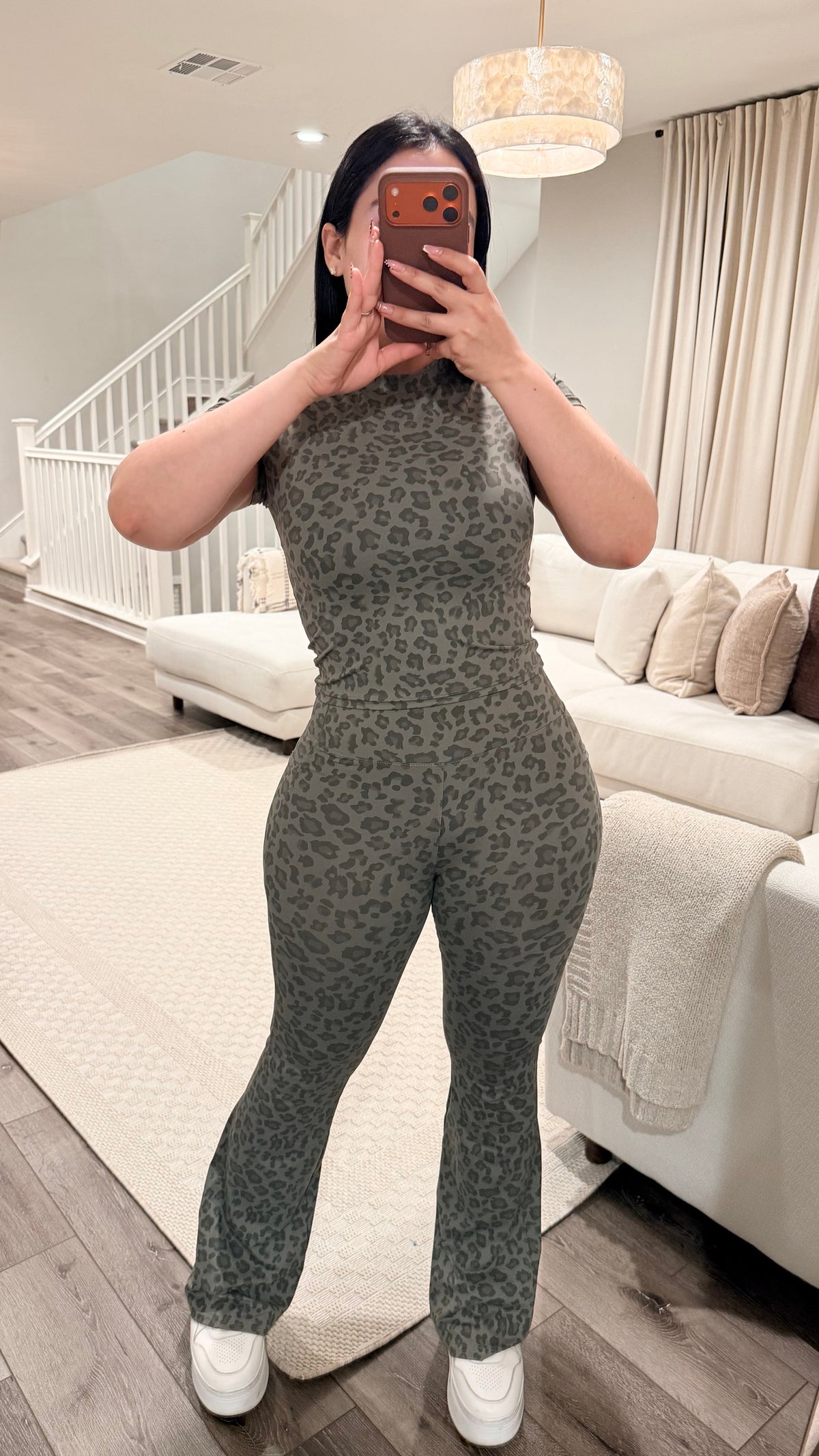 Olive Liz Active Set