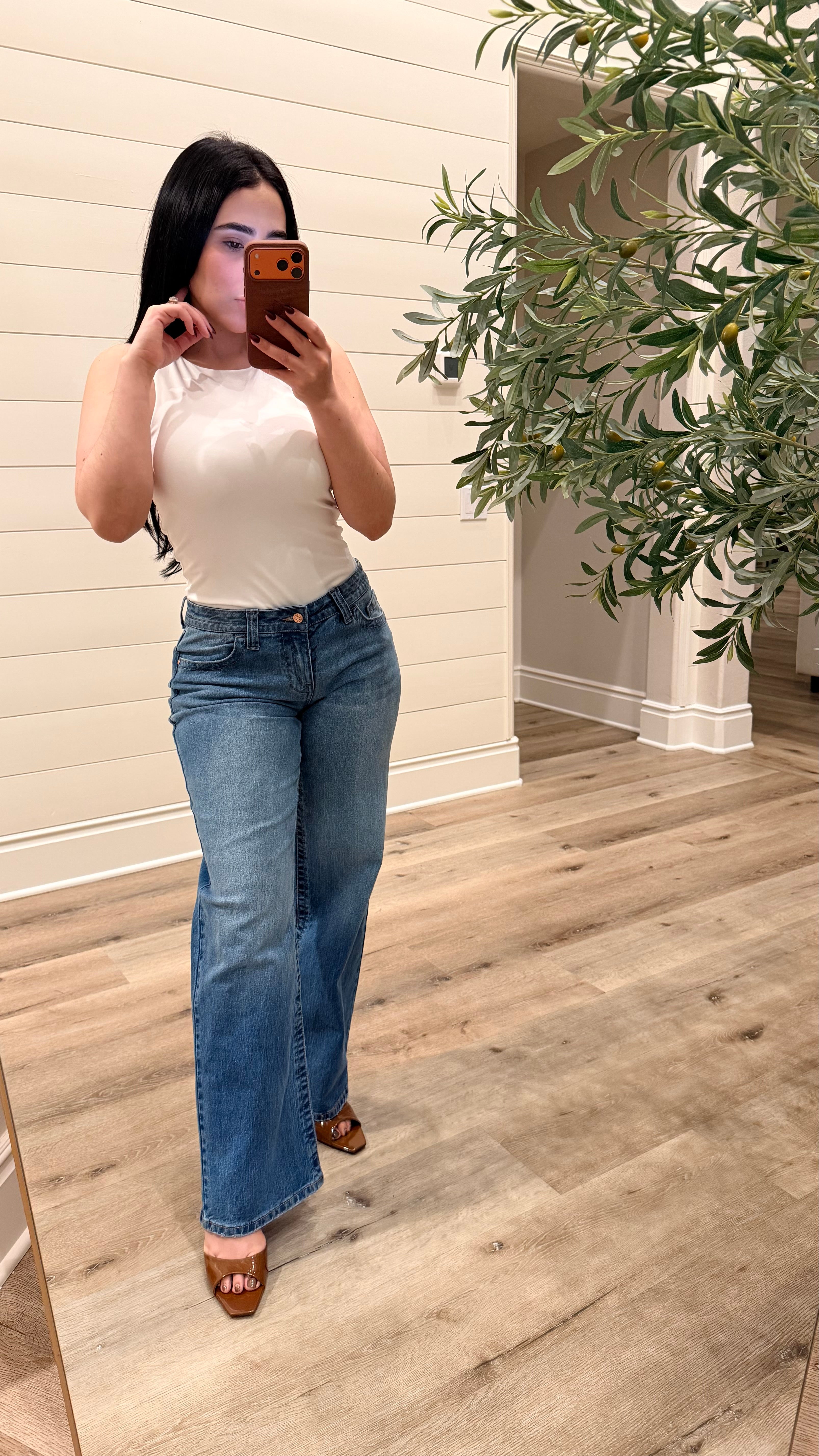 RELAXED FIT JEANS