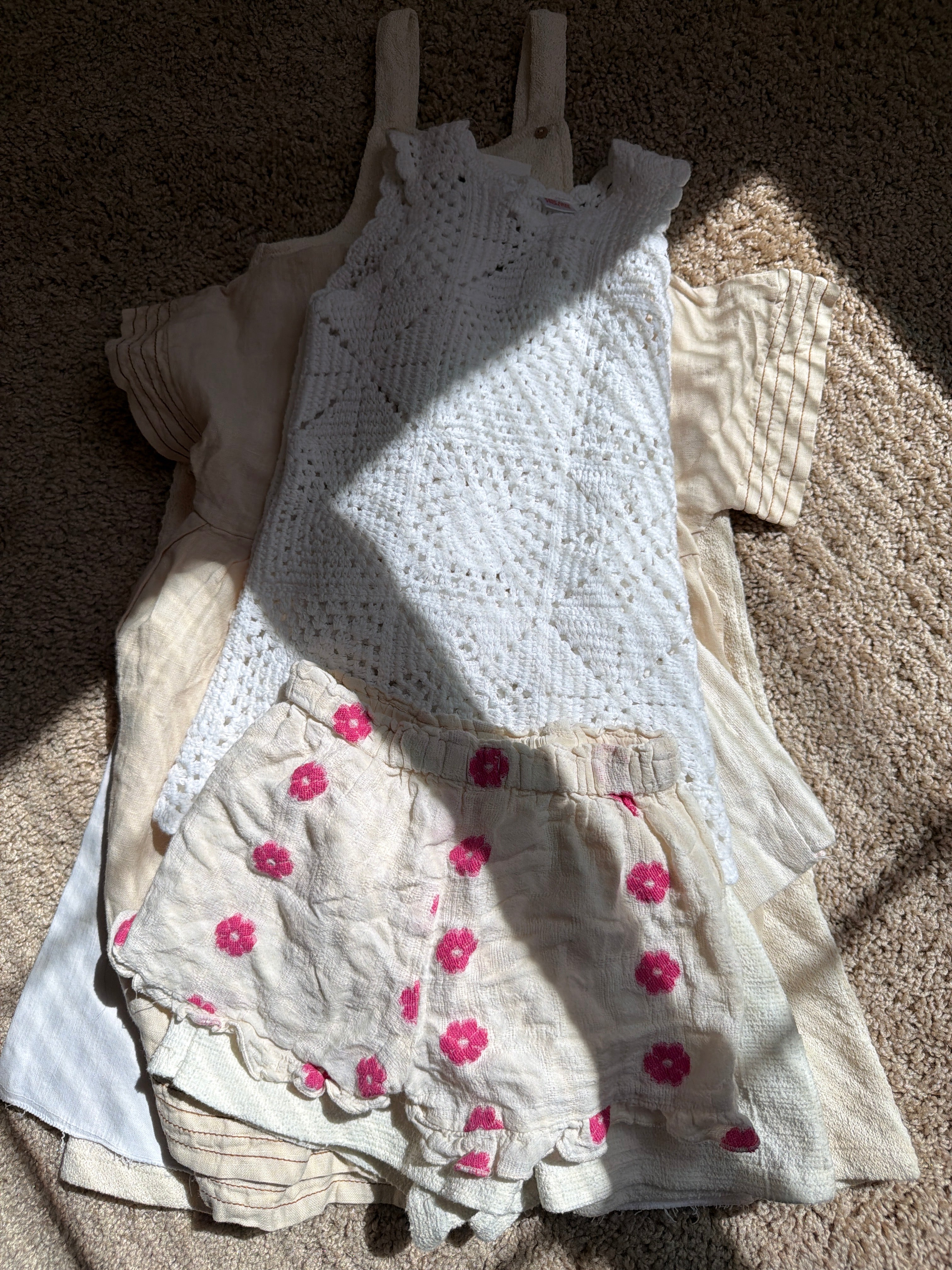 NEW TAG BUNDLE size 4