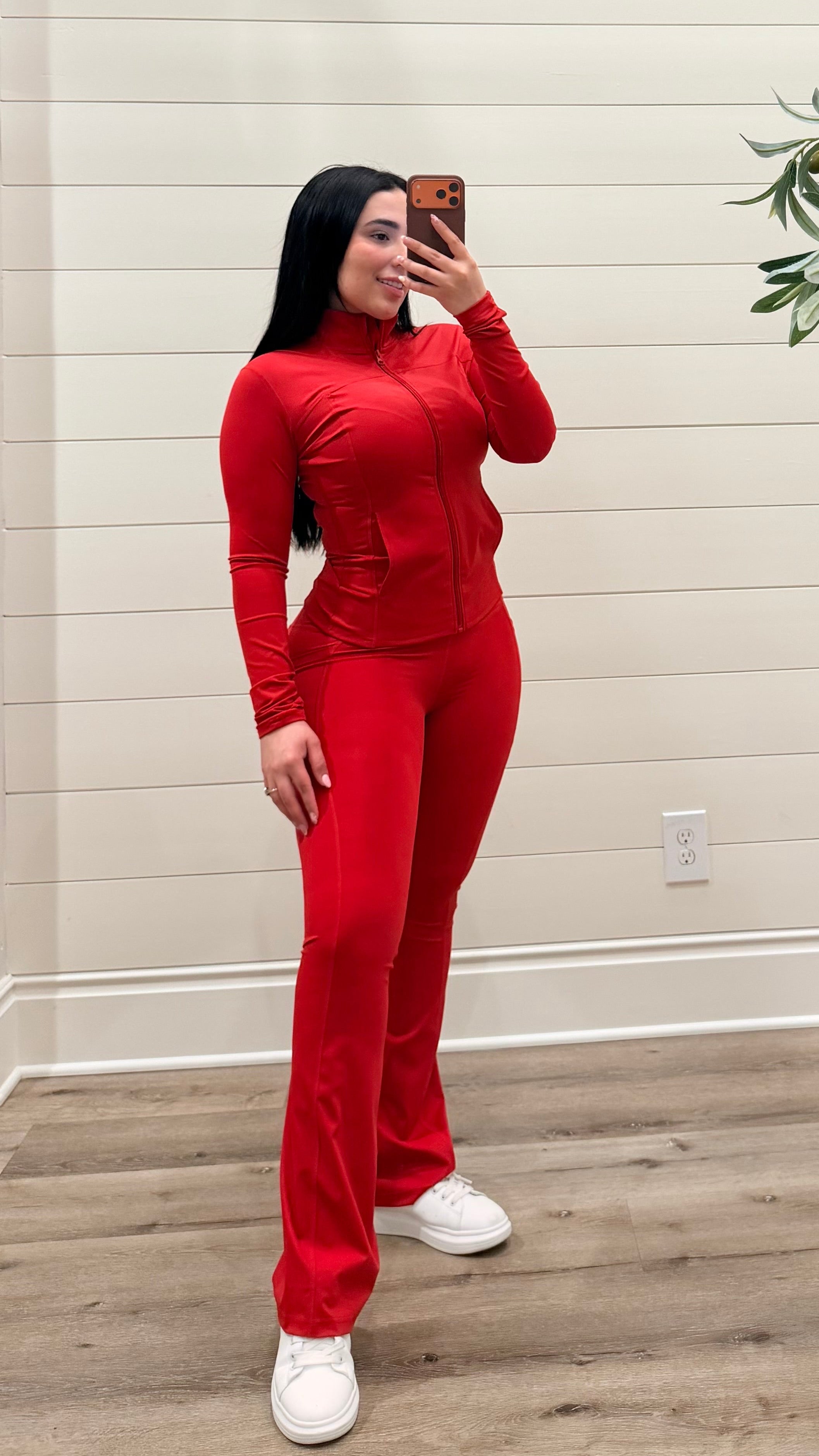 Cherry Flare Active Set