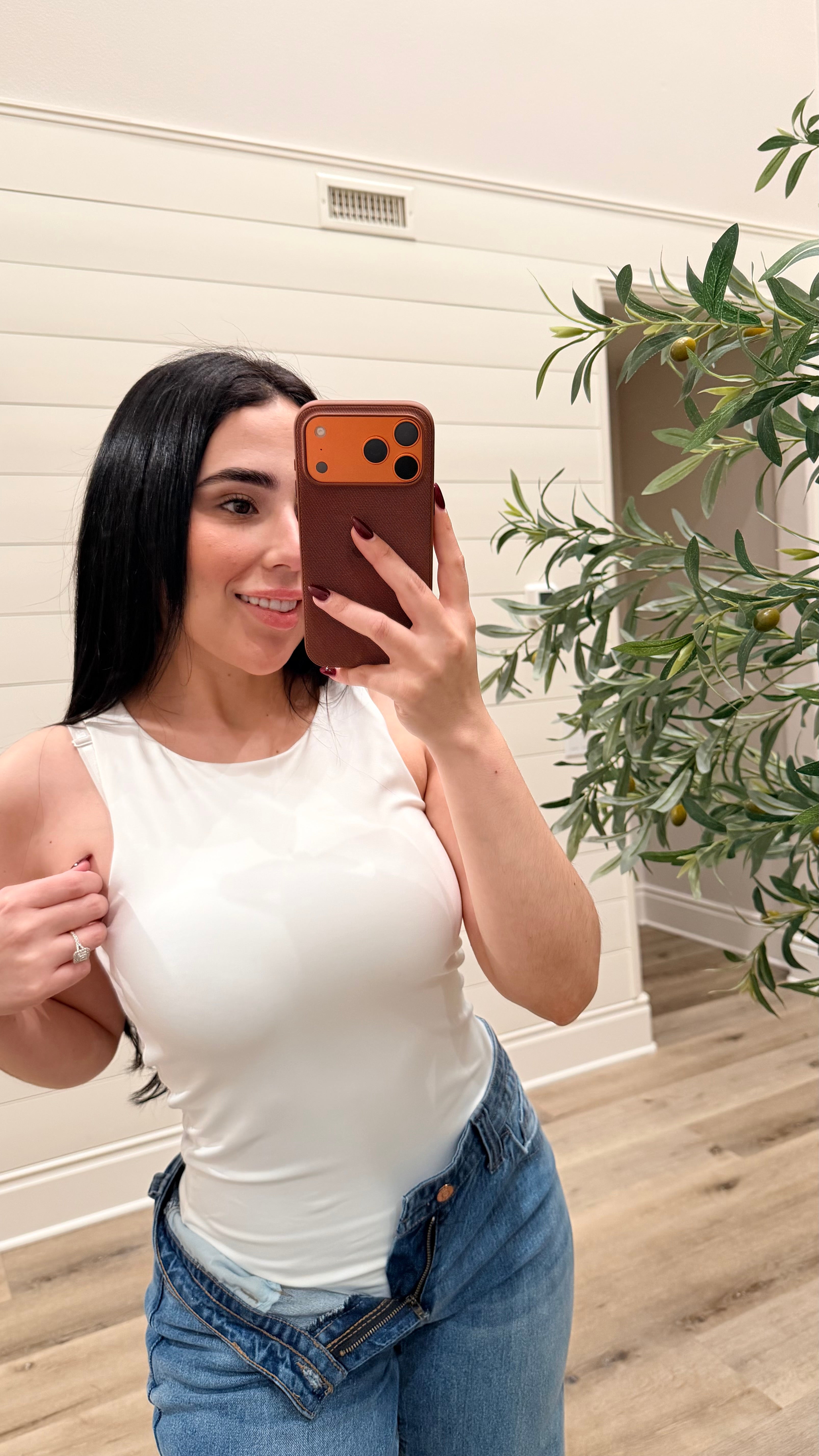 WHITE BASIC BODYSUIT