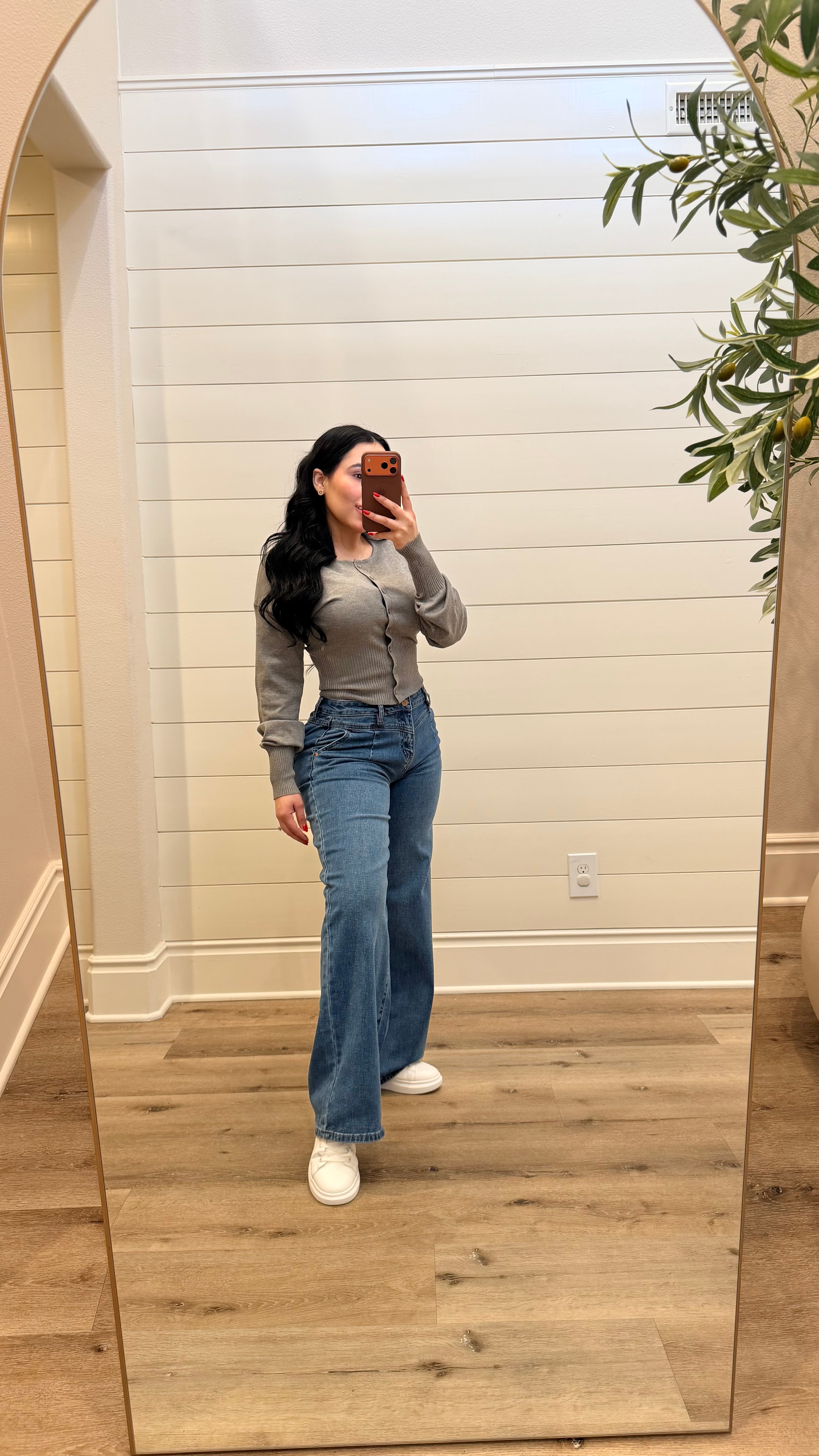 Mid Rise Wide Leg Jeans