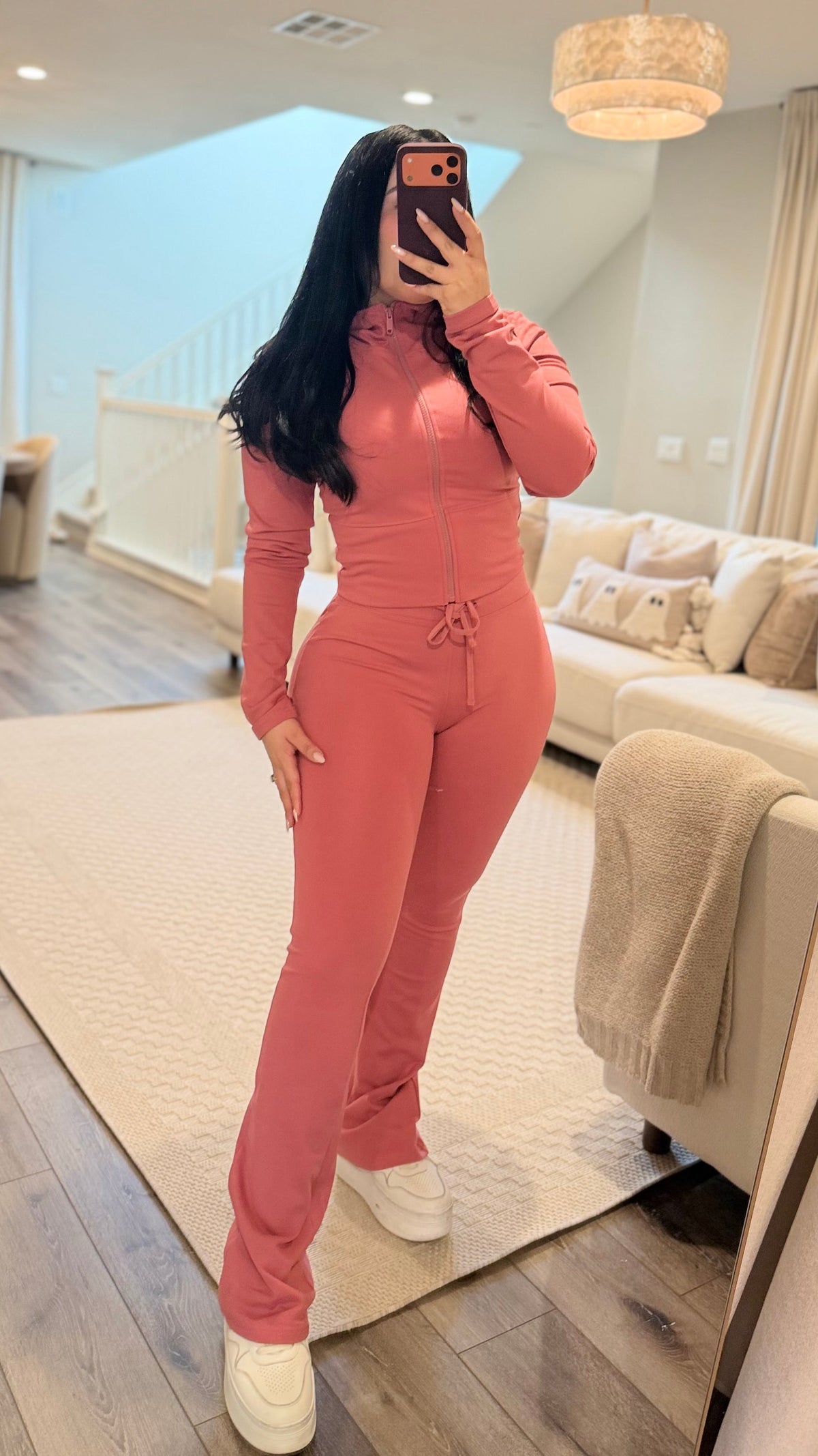 Mayve Active Set