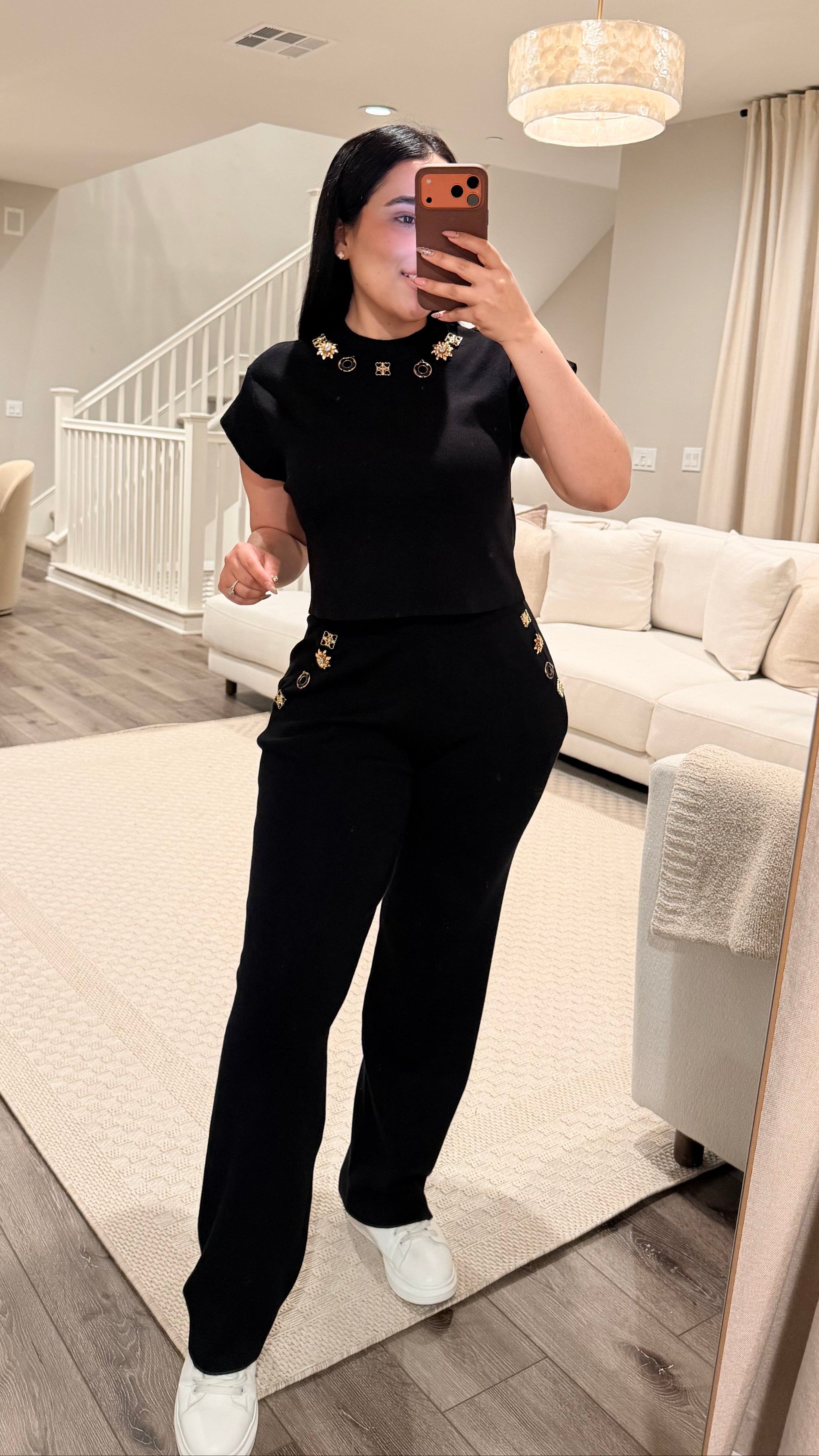 Channel Black Set
