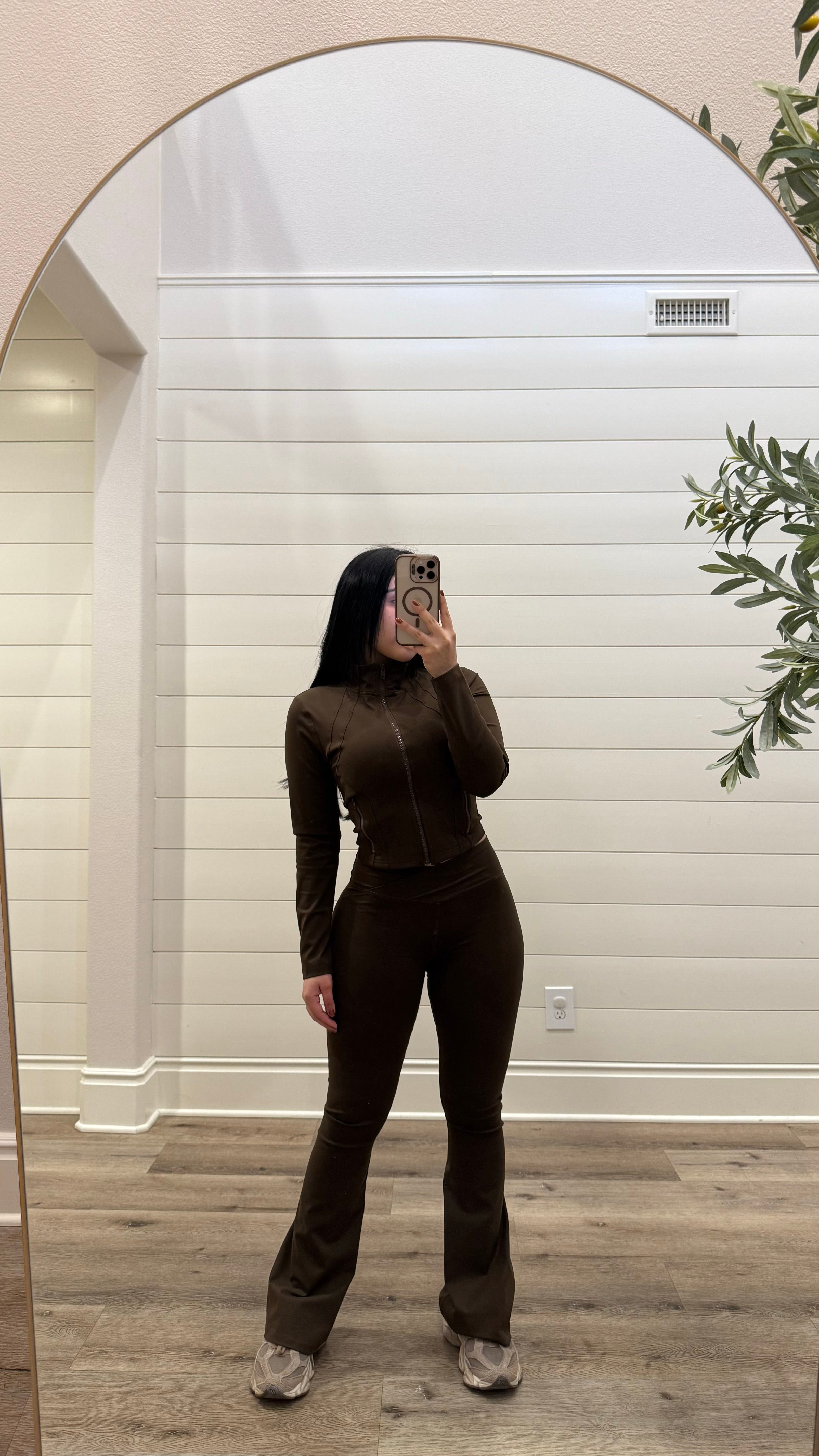 DARK BROWN FLARED ACTIVE SET