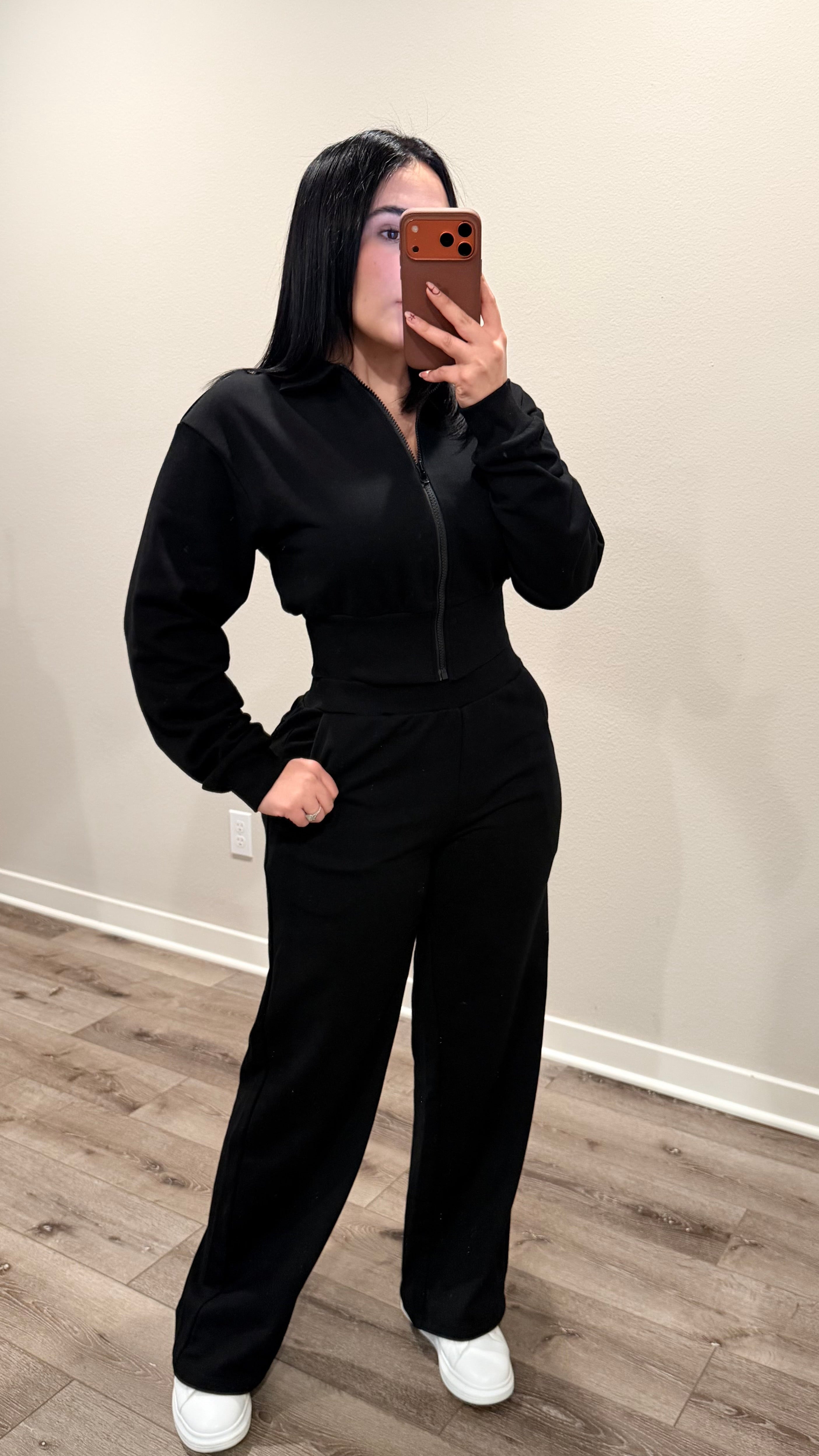 Black Yimarys set