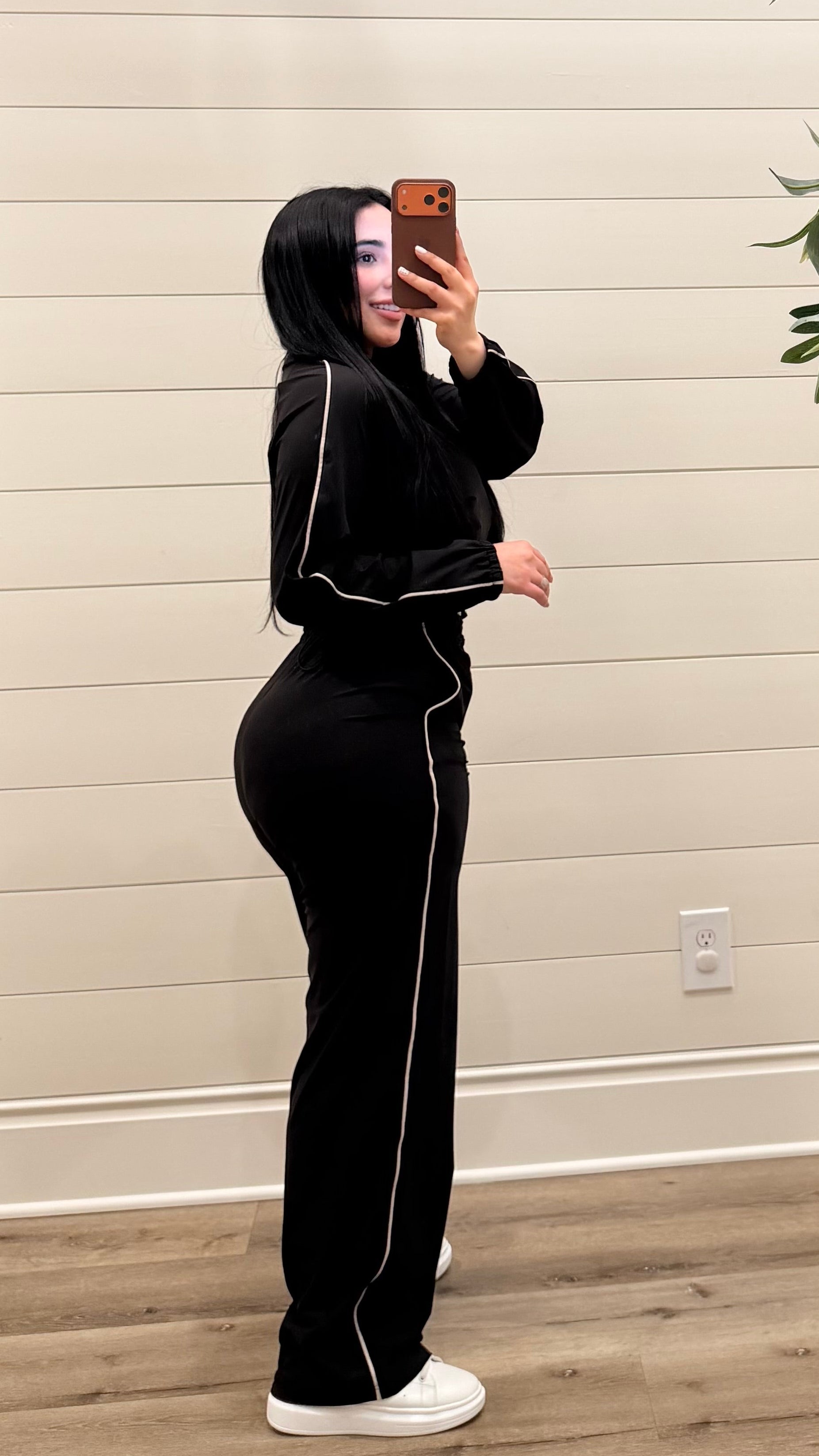 Black Track Set
