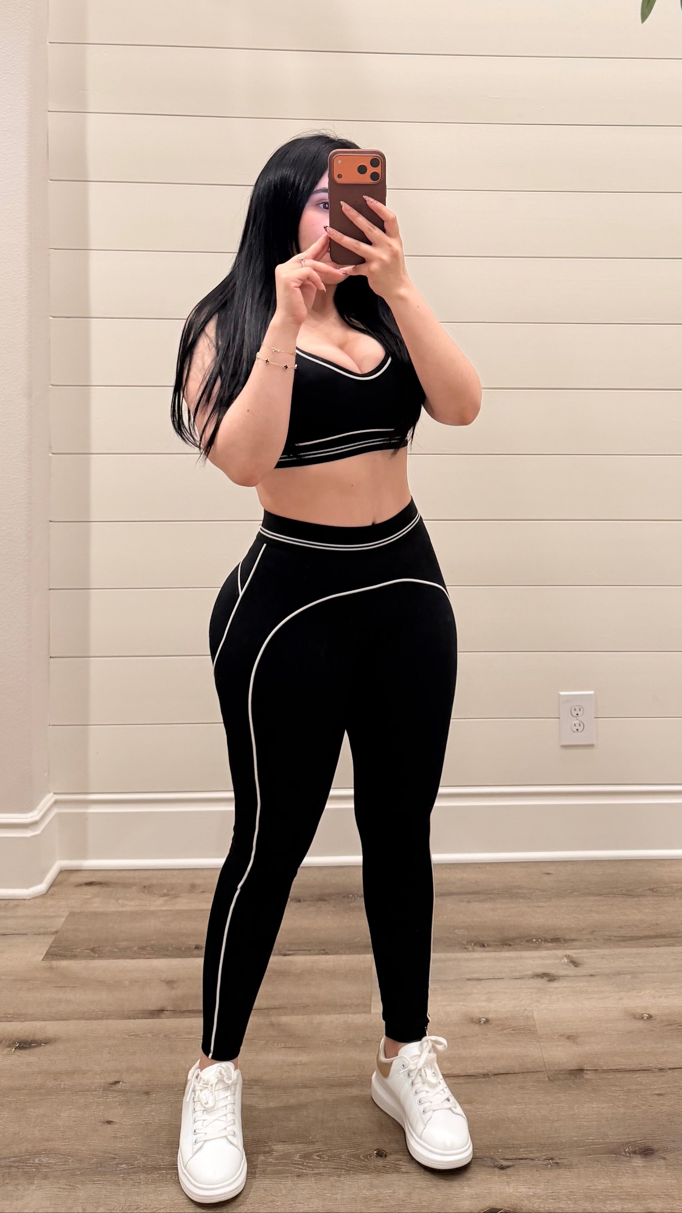 Alondra Black Set
