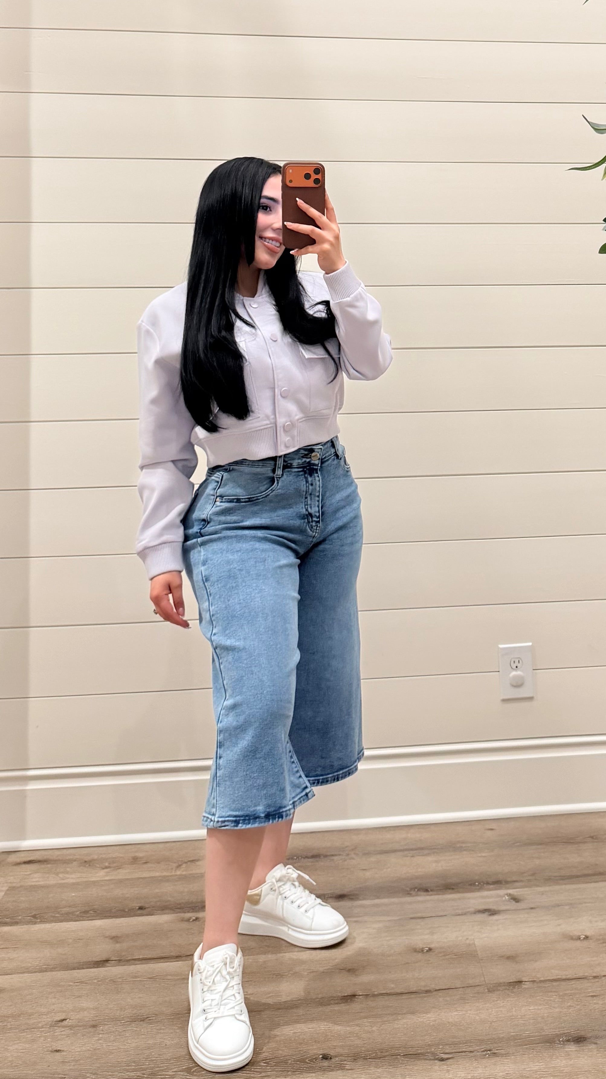 Wide Leg Bermuda Shorts