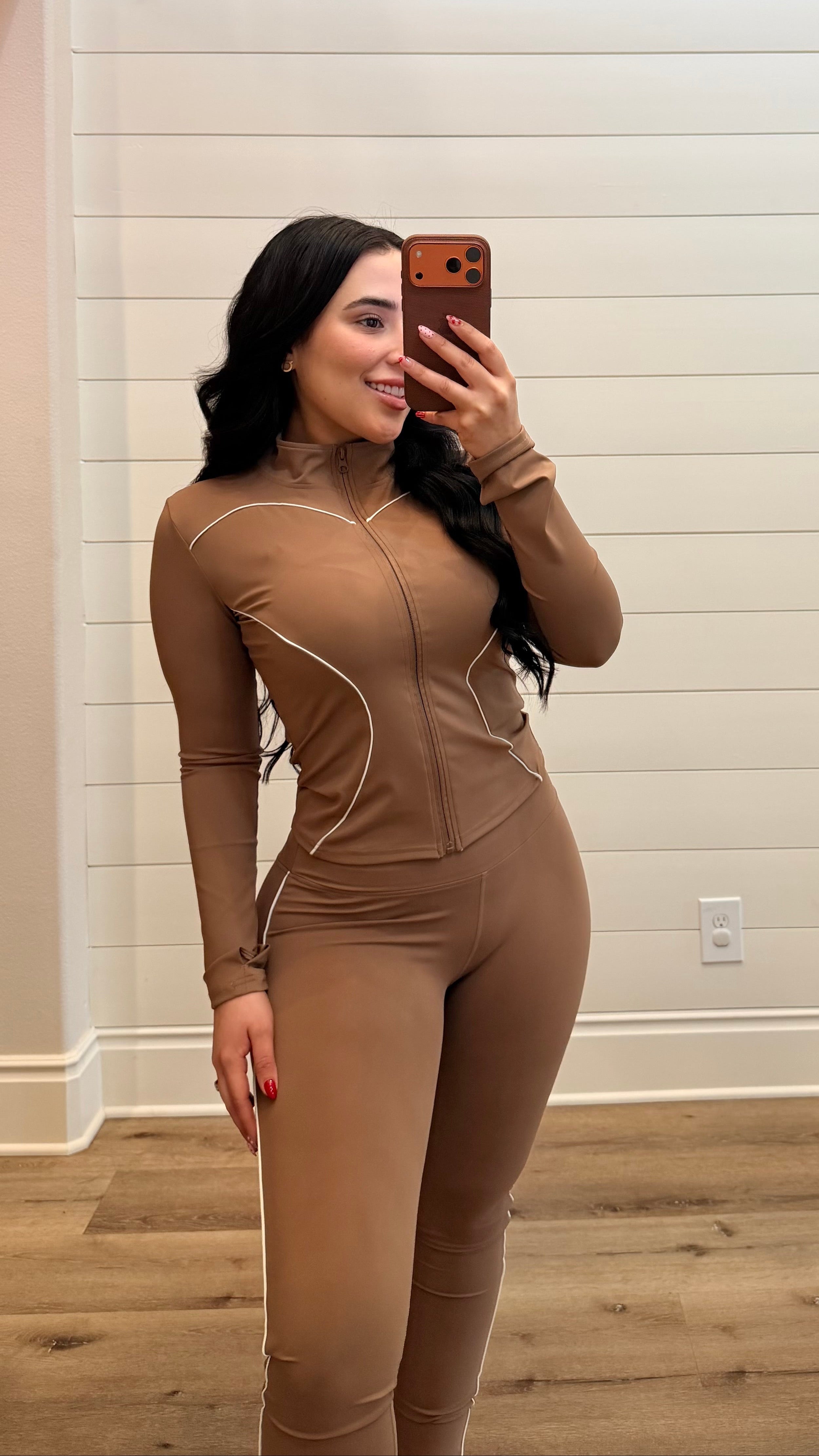 NUDE SKINNY LEG WORKOUT SET