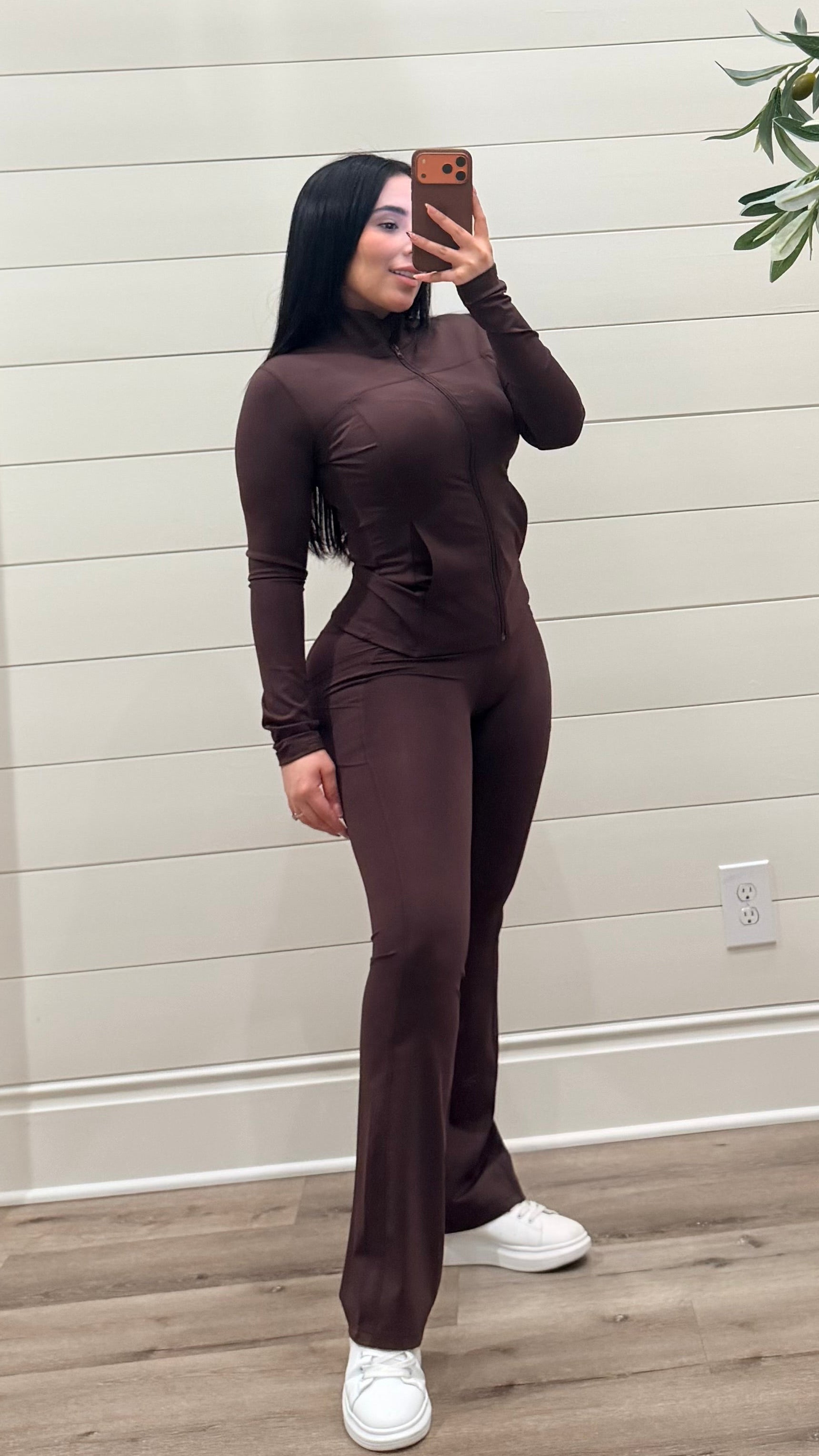 Brown Flare Active Set