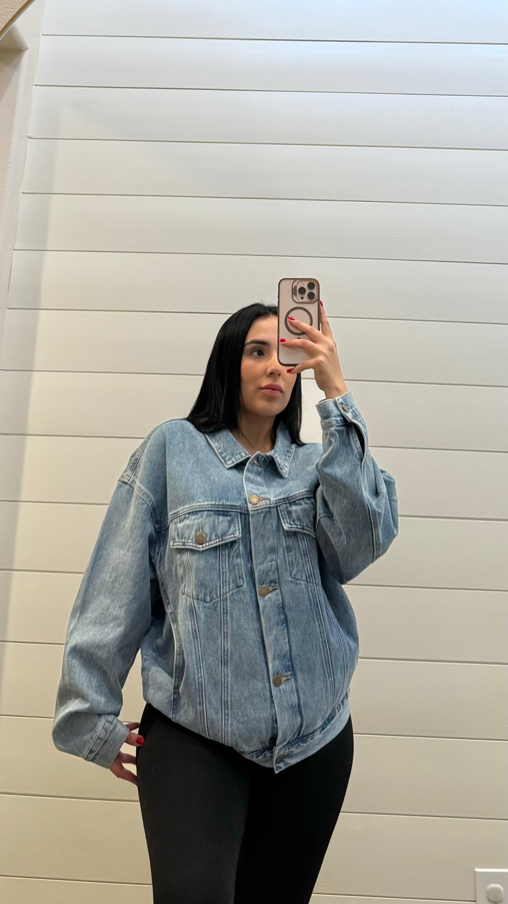 OVERSIZED DENIM JACKET